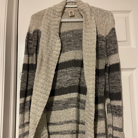 Roxy cardigan - Picture 1 of 1
